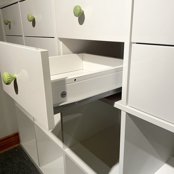 Green Knobs from Anthropologie - Picture 3 of 4